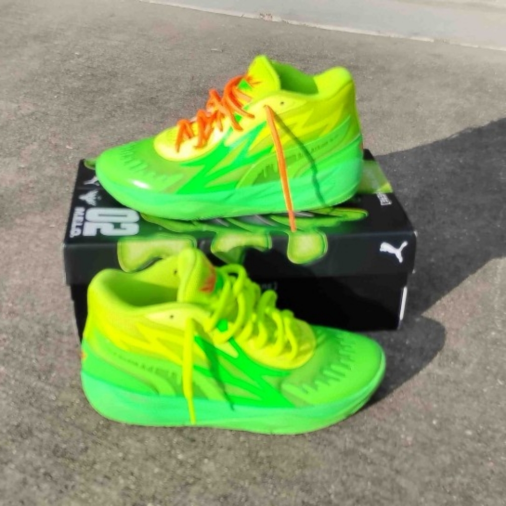Puma MB.02 LaMelo Ball Nickelodeon Slime Sz.6 (Wo.7½) Neon Green
